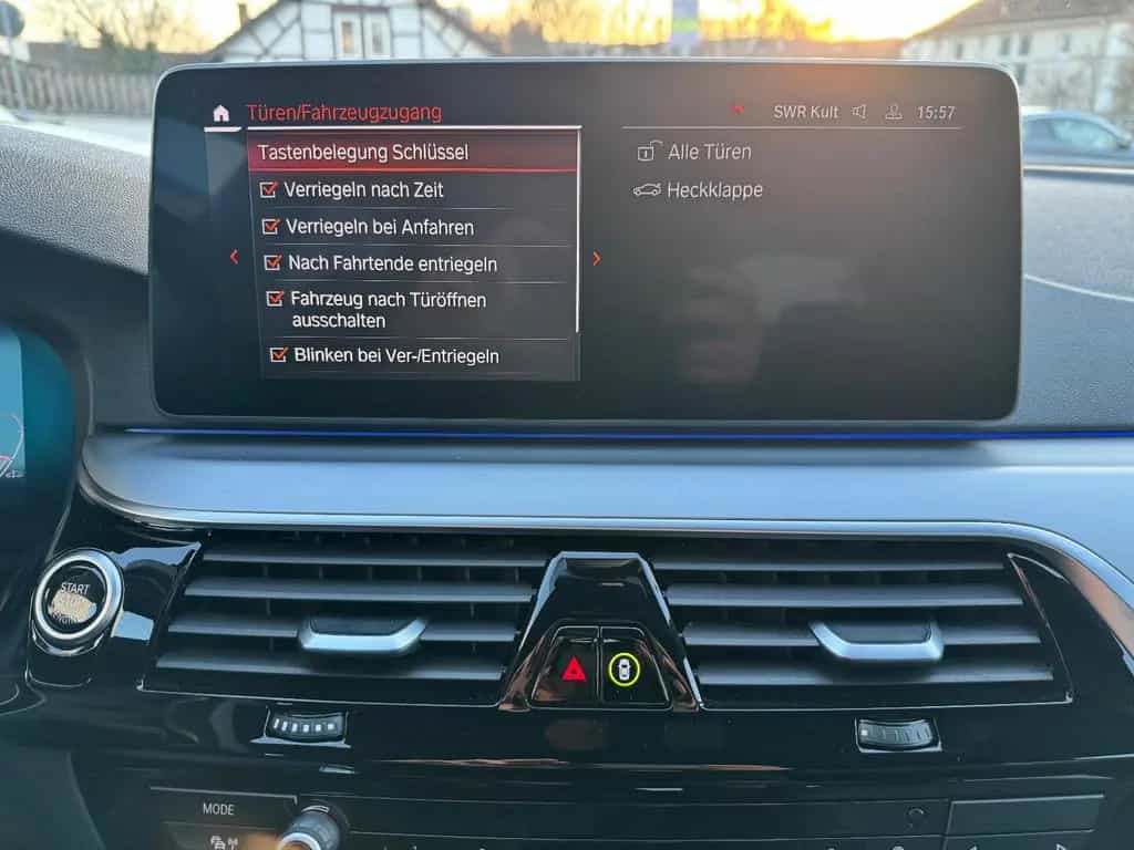 BMW 5 Series 520 d Aut. AHK/LEDER/LED/NAVI/KAMERA/ALU 02/2022-photo-30