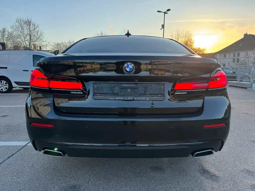 BMW 5 Series 520 d Aut. AHK/LEDER/LED/NAVI/KAMERA/ALU 02/2022-photo-5