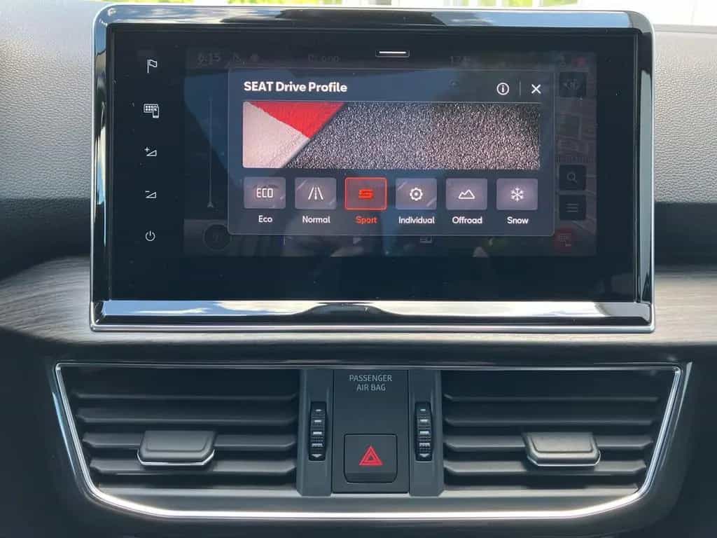 Seat Tarraco 2.0 TSI XCELLENCE 4DRIVE 7-SITZER PANO 01/2021-photo-34