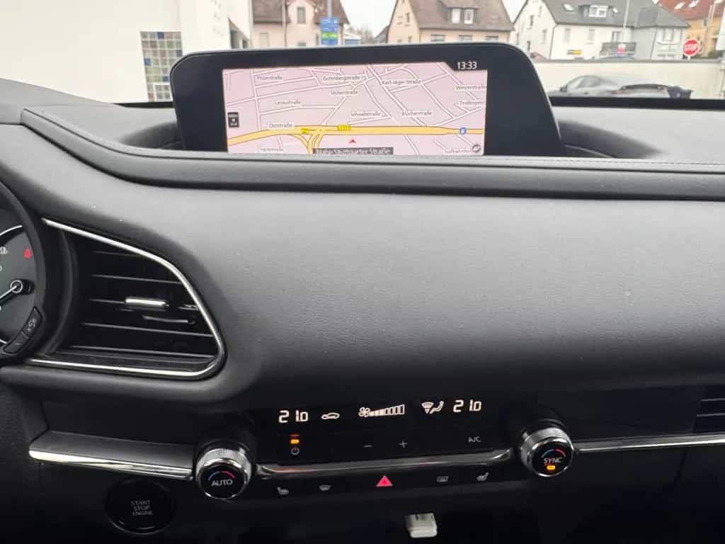 Mazda CX-30 2.0 SKYACTIV AWD HUD/KAMERA/LED/NAVI/ALU 09/2021-photo-16