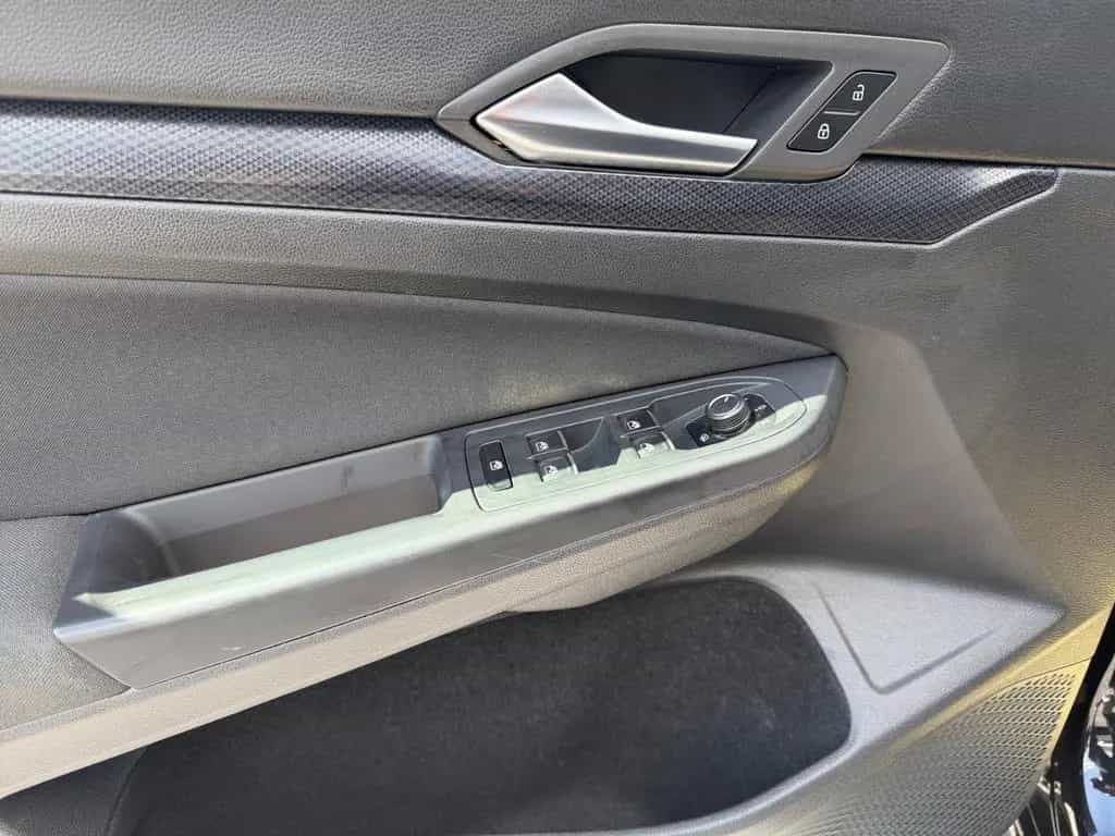 Volkswagen Golf VIII Lim. United 10/2020-photo-10