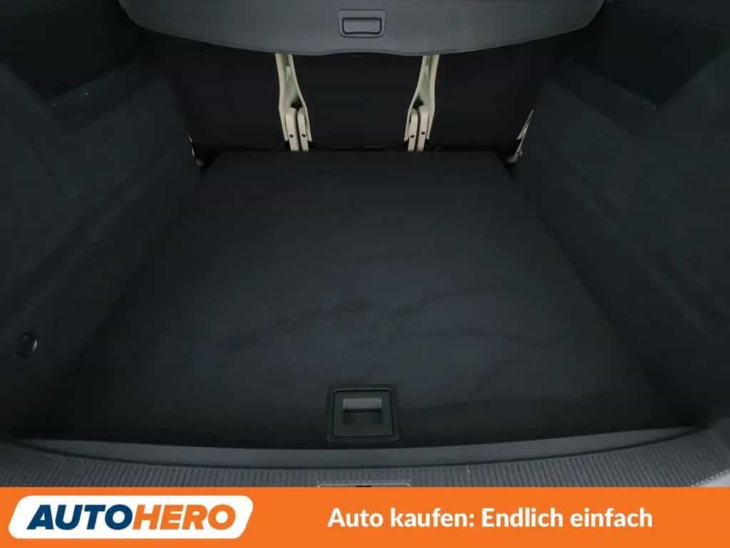 Volkswagen Sharan 2.0 TSI Highline BMT Aut.*XENON*ACC*PLA* 03/2016-photo-17