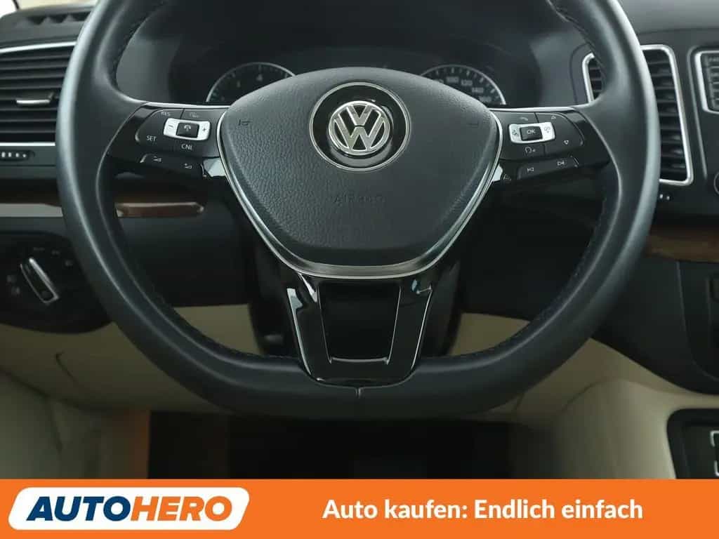 Volkswagen Sharan 2.0 TSI Highline BMT Aut.*XENON*ACC*PLA* 03/2016-photo-18