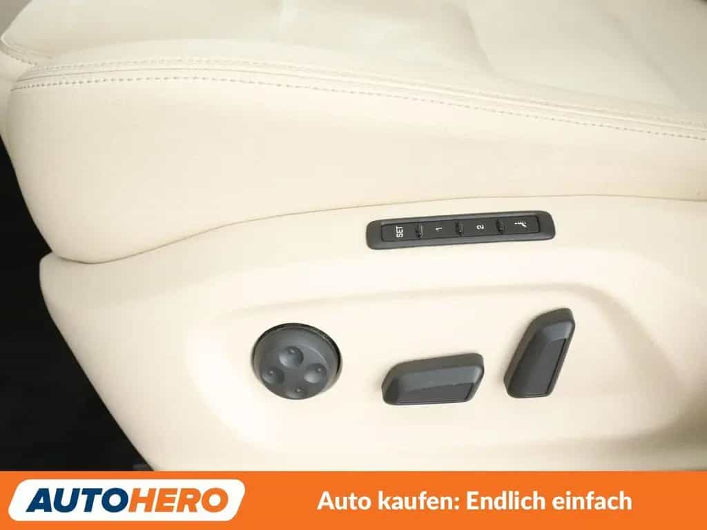 Volkswagen Sharan 2.0 TSI Highline BMT Aut.*XENON*ACC*PLA* 03/2016-photo-28