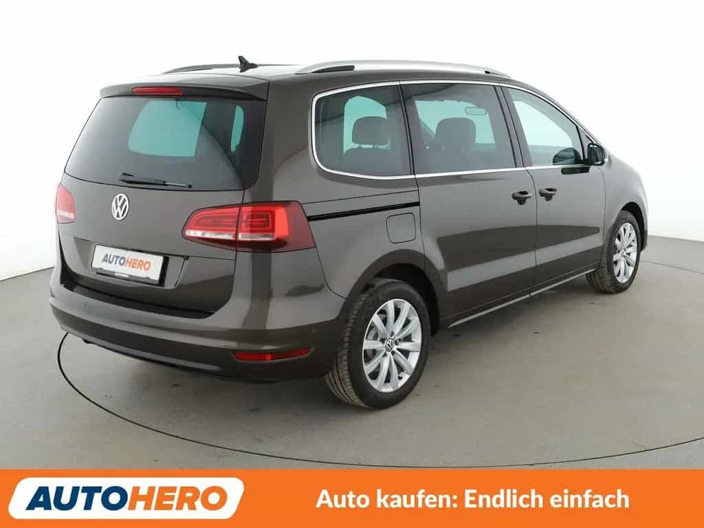 Volkswagen Sharan 2.0 TSI Highline BMT Aut.*XENON*ACC*PLA* 03/2016-photo-5