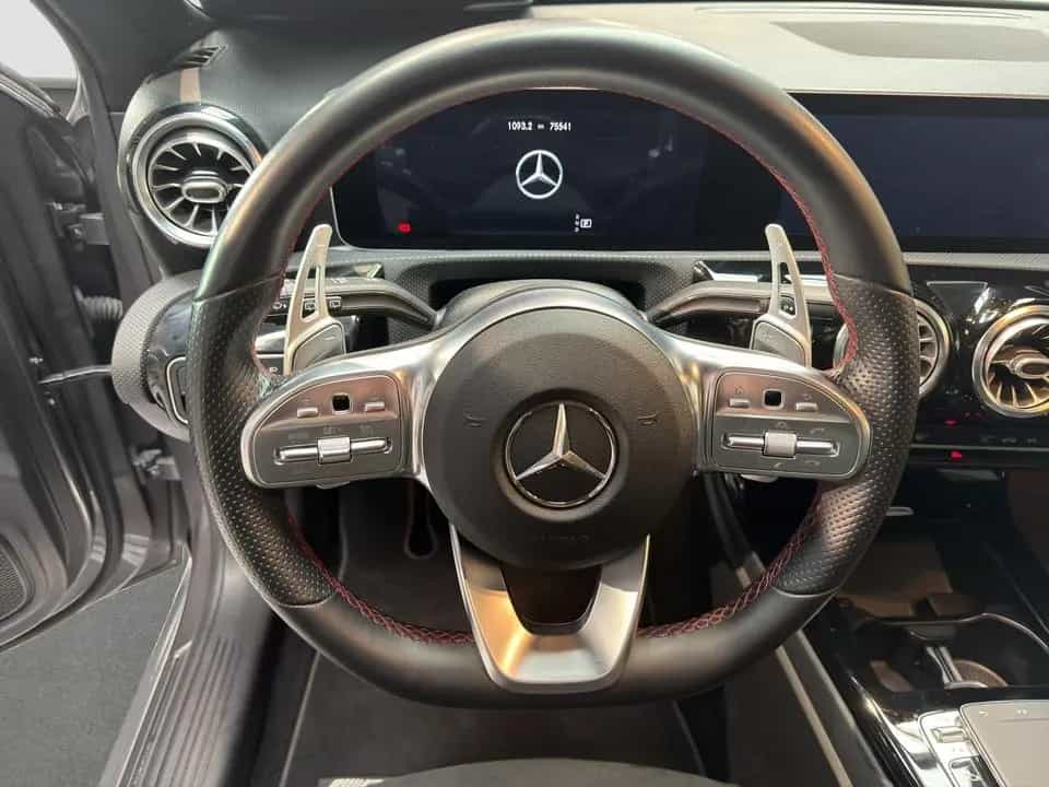 Mercedes-Benz A-Class 250 4MATIC DCT Navi DSG Glasdach LED 02/2020-photo-11