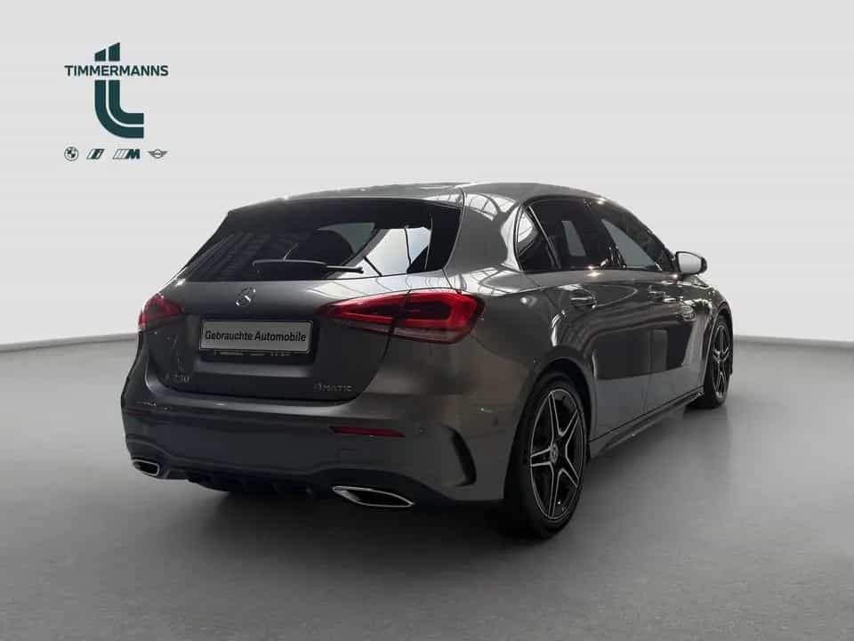 Mercedes-Benz A-Class 250 4MATIC DCT Navi DSG Glasdach LED 02/2020-photo-4