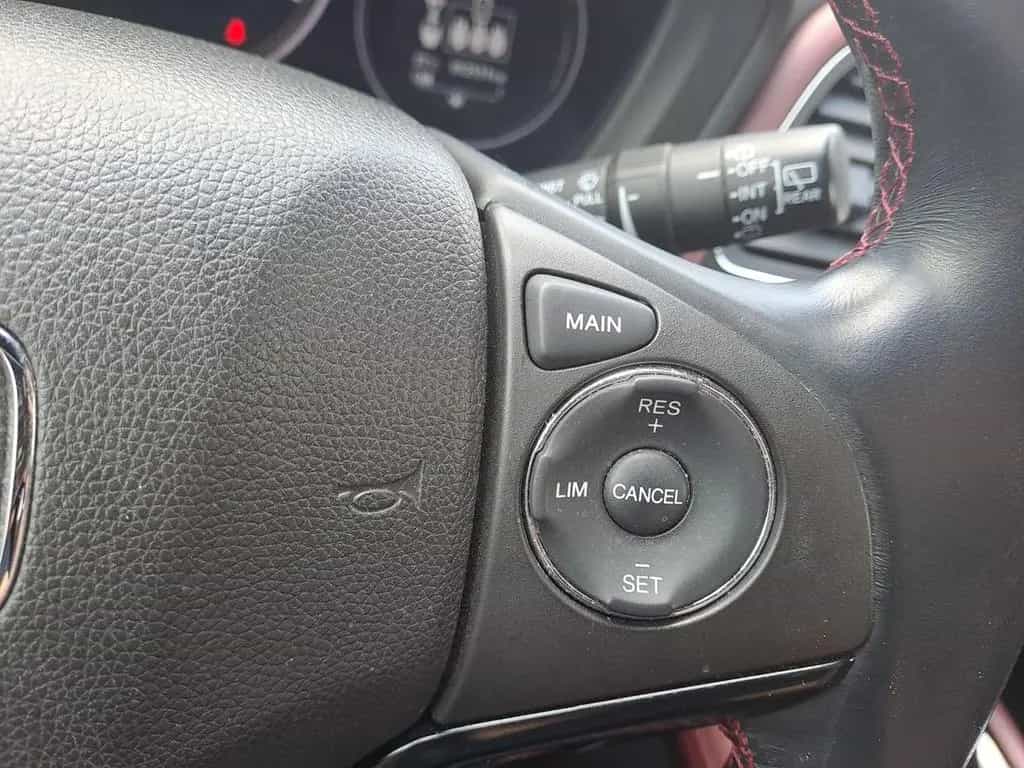 Honda HR-V 1.5 VTEC TURBO SPORT KAMERA+SHZ+NAV+LED+PDC 04/2019-photo-22