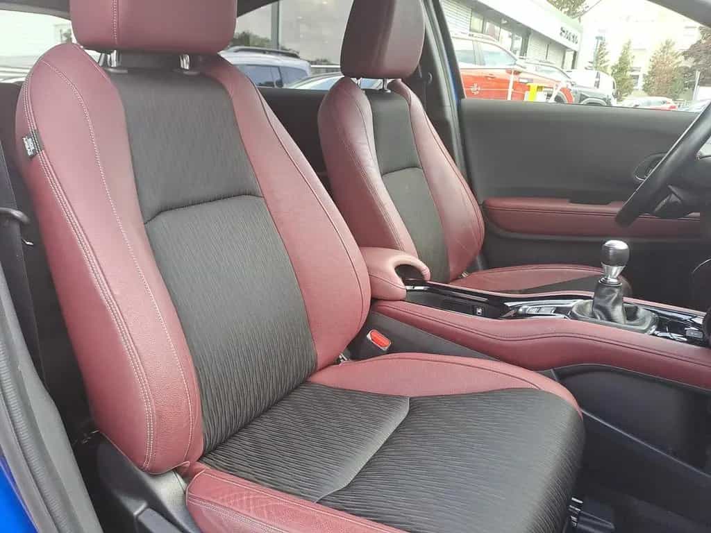 Honda HR-V 1.5 VTEC TURBO SPORT KAMERA+SHZ+NAV+LED+PDC 04/2019-photo-24