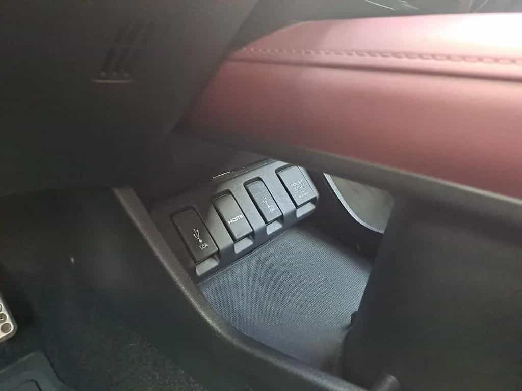 Honda HR-V 1.5 VTEC TURBO SPORT KAMERA+SHZ+NAV+LED+PDC 04/2019-photo-28