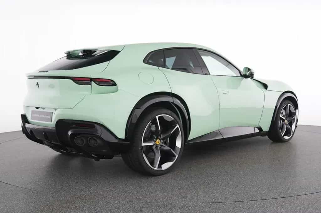 Ferrari Purosangue Special Color Verde Pallido 04/2026-photo-10