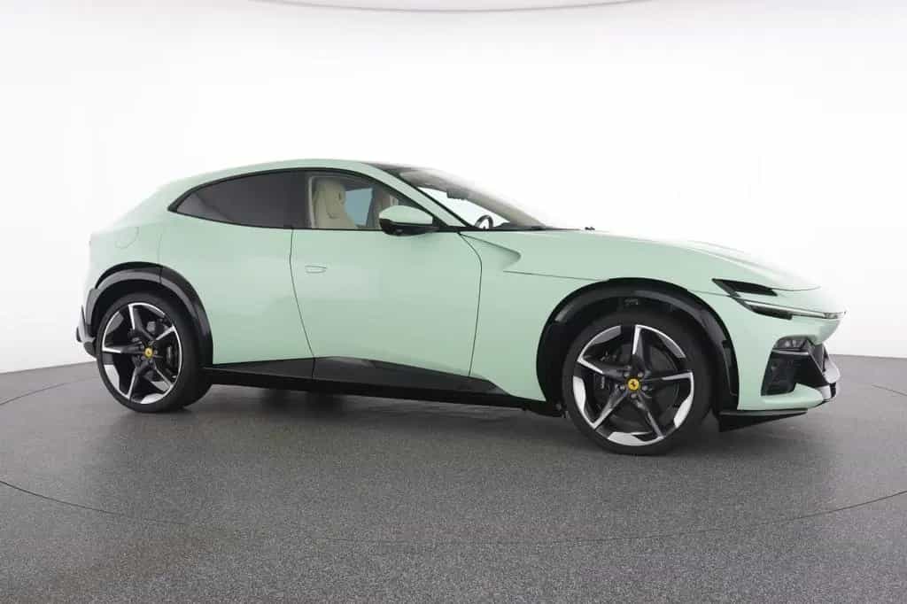 Ferrari Purosangue Special Color Verde Pallido 04/2026-photo-13