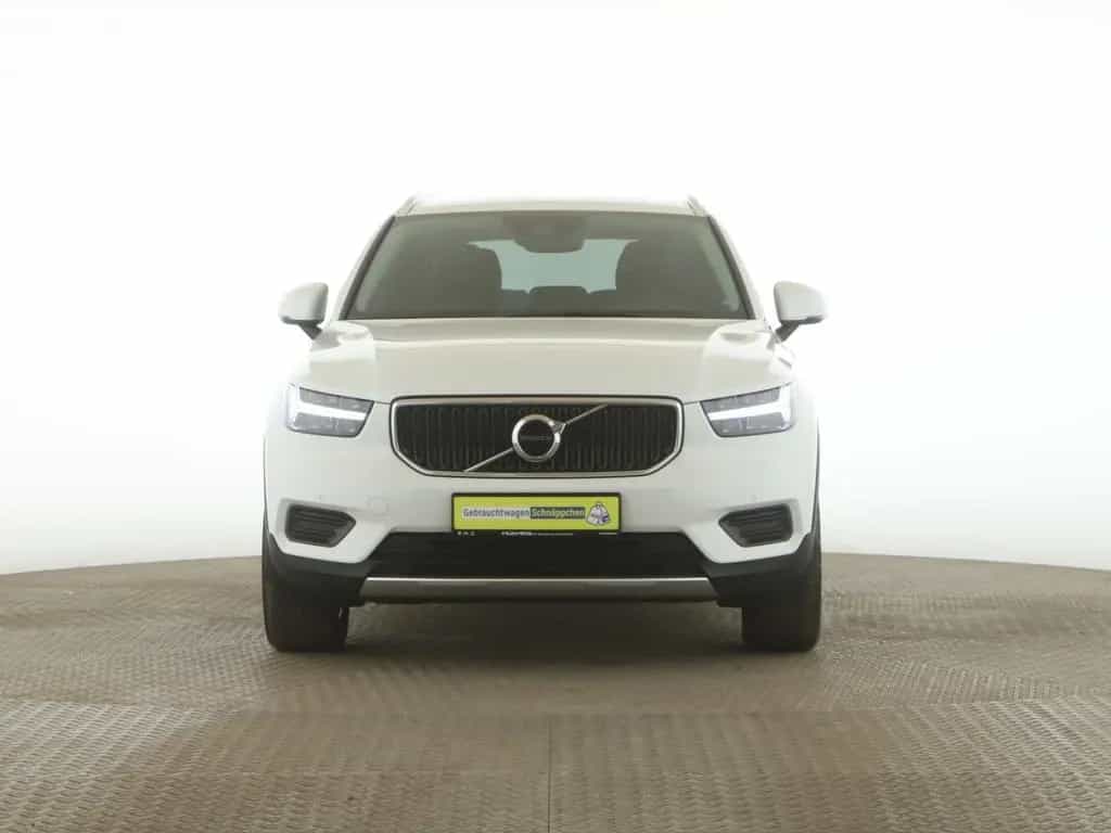 Volvo XC40 D3 Momentum Pro LED+RFK+SitzH+Navi+AppleCar 12/2019-photo-1