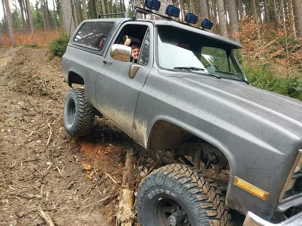 Chevrolet Blazer K5, 6.2 V8 Diesel, hoch, 35er Reifen, TÜV 09/1986-photo-6
