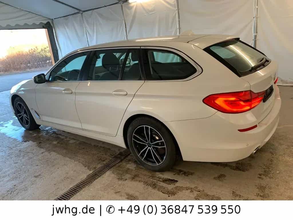 BMW 5 Series 520d T xDrive DRIVING ASS+/AHK/WINTER PAKET 03/2020-photo-7