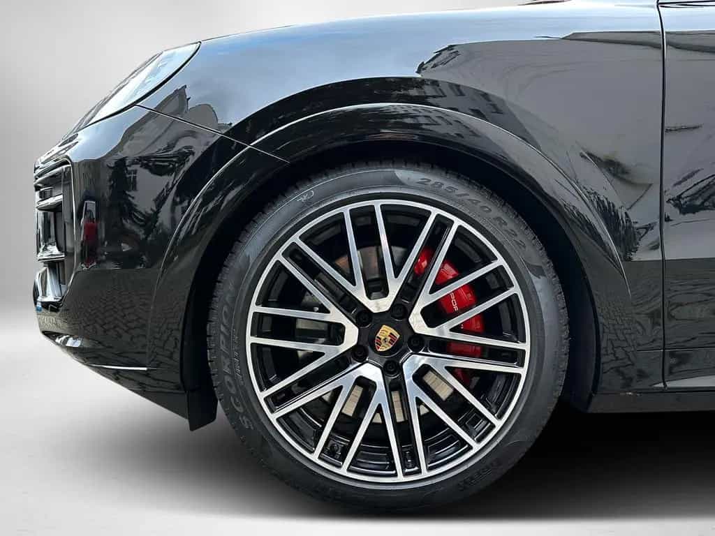 Porsche Cayenne S Carbon Sport Chrono Paket BOSE 22" 12/2023-photo-16