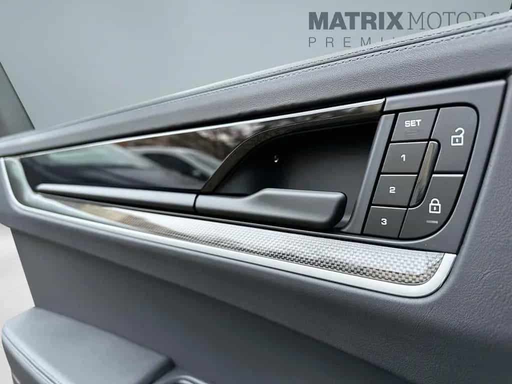 Porsche Cayenne S Carbon Sport Chrono Paket BOSE 22" 12/2023-photo-28