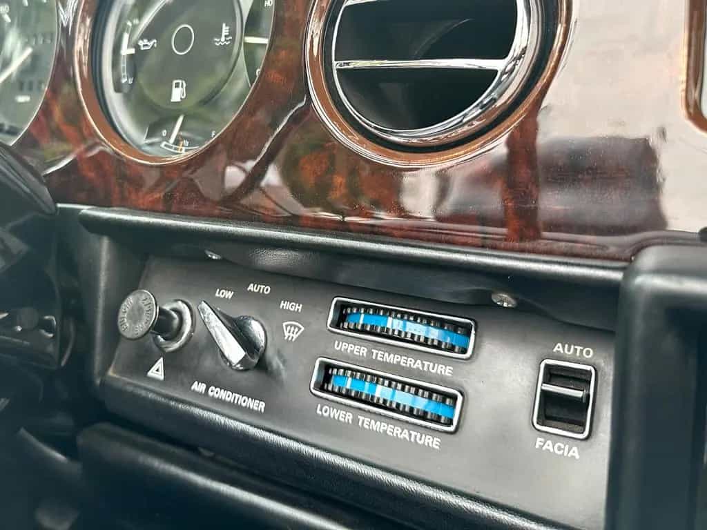 Rolls-Royce Corniche ll Drophead Coupé V8 Weißwandreifen 10/1981-photo-14