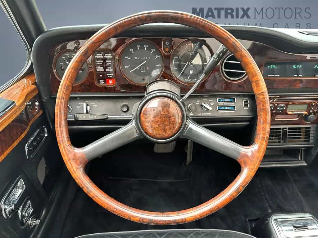 Rolls-Royce Corniche ll Drophead Coupé V8 Weißwandreifen 10/1981-photo-17