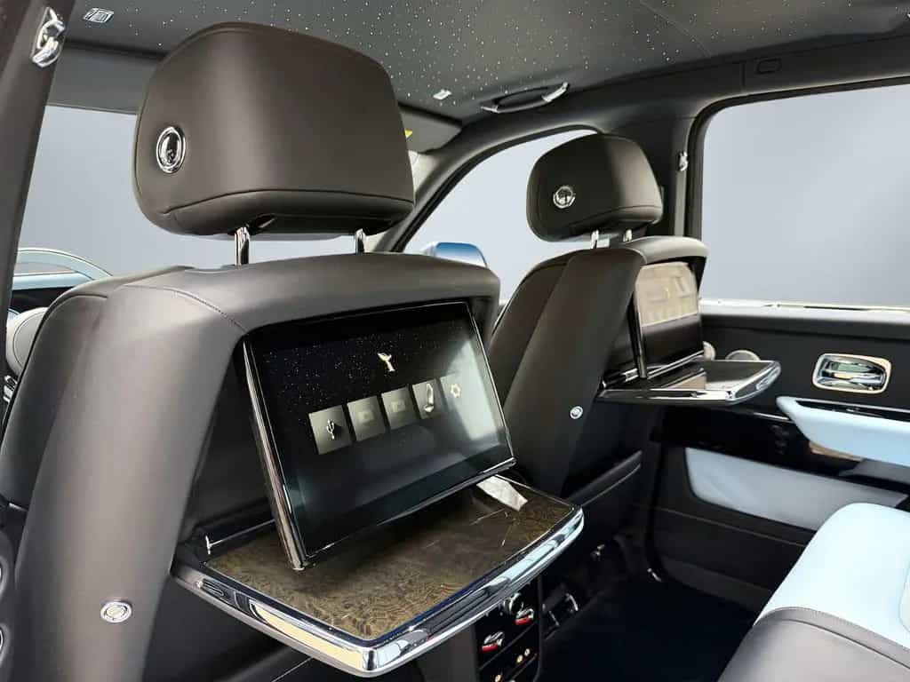 Rolls-Royce Cullinan BeSpoke Audio Series II heated&cooled 05/2024-photo-11
