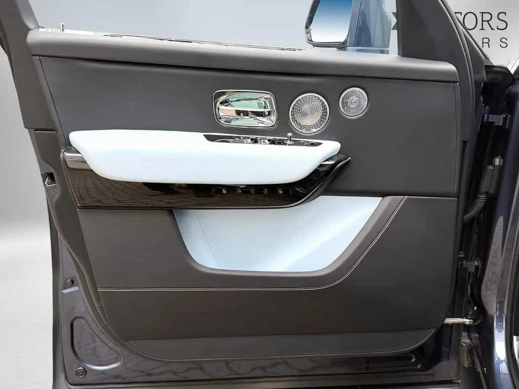 Rolls-Royce Cullinan BeSpoke Audio Series II heated&cooled 05/2024-photo-25