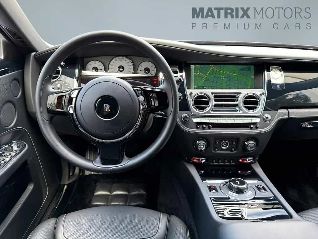 Rolls-Royce Ghost BeSpoke Massage Theatre NightVision 12/2017-photo-10