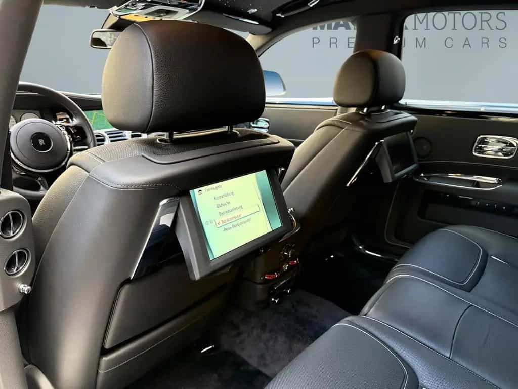 Rolls-Royce Ghost BeSpoke Massage Theatre NightVision 12/2017-photo-15