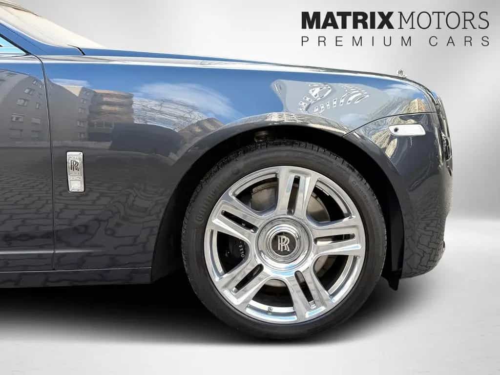 Rolls-Royce Ghost BeSpoke Massage Theatre NightVision 12/2017-photo-16