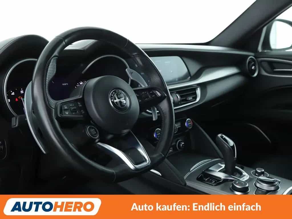 Alfa Romeo Stelvio 2.0 Turbo Veloce Q4 Aut.*NAV*ACC*CAM*PDC 01/2020-photo-9