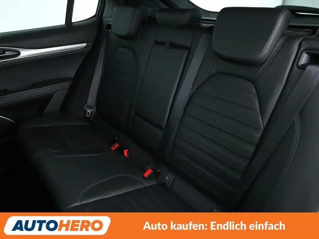 Alfa Romeo Stelvio 2.0 Turbo Veloce Q4 Aut.*NAV*ACC*CAM*PDC 01/2020-photo-12
