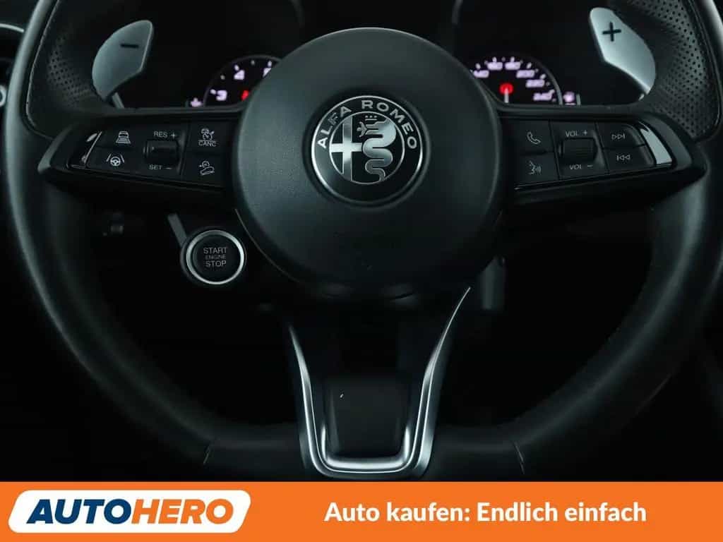Alfa Romeo Stelvio 2.0 Turbo Veloce Q4 Aut.*NAV*ACC*CAM*PDC 01/2020-photo-17