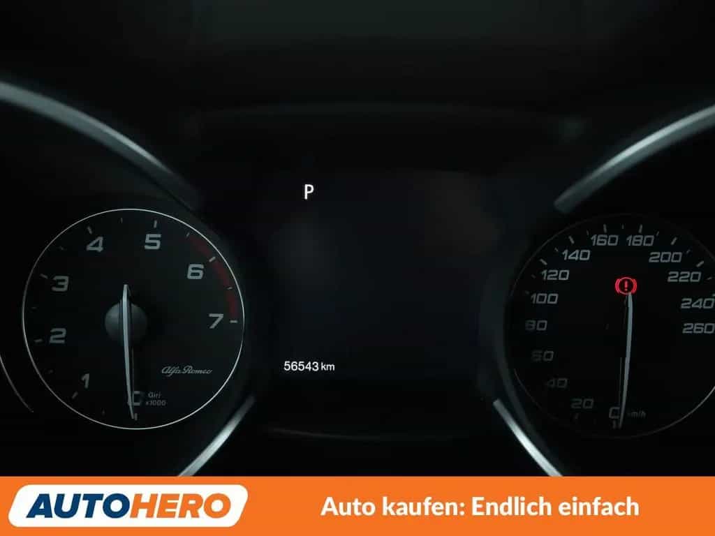 Alfa Romeo Stelvio 2.0 Turbo Veloce Q4 Aut.*NAV*ACC*CAM*PDC 01/2020-photo-18