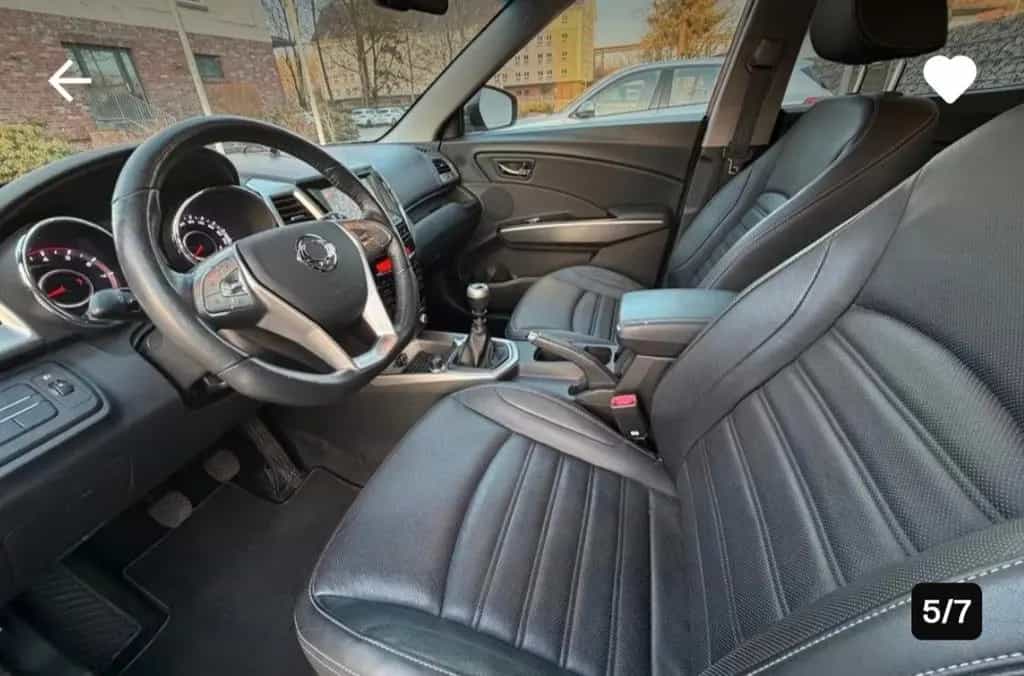 Ssangyong Tivoli 1.6 e-XGi 160 QUARTZ 2WD QUARTZ 06/2016-photo-5