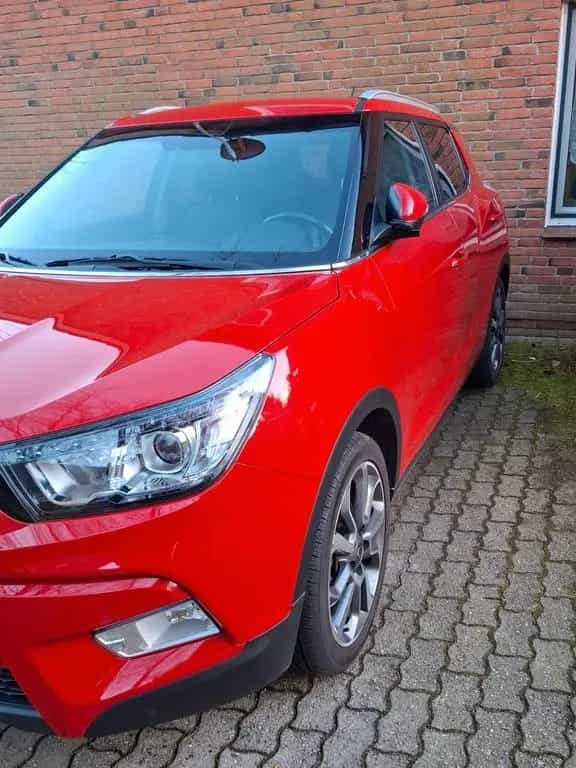 Ssangyong Tivoli 1.6 e-XGi 160 QUARTZ 2WD QUARTZ 06/2016-photo-8