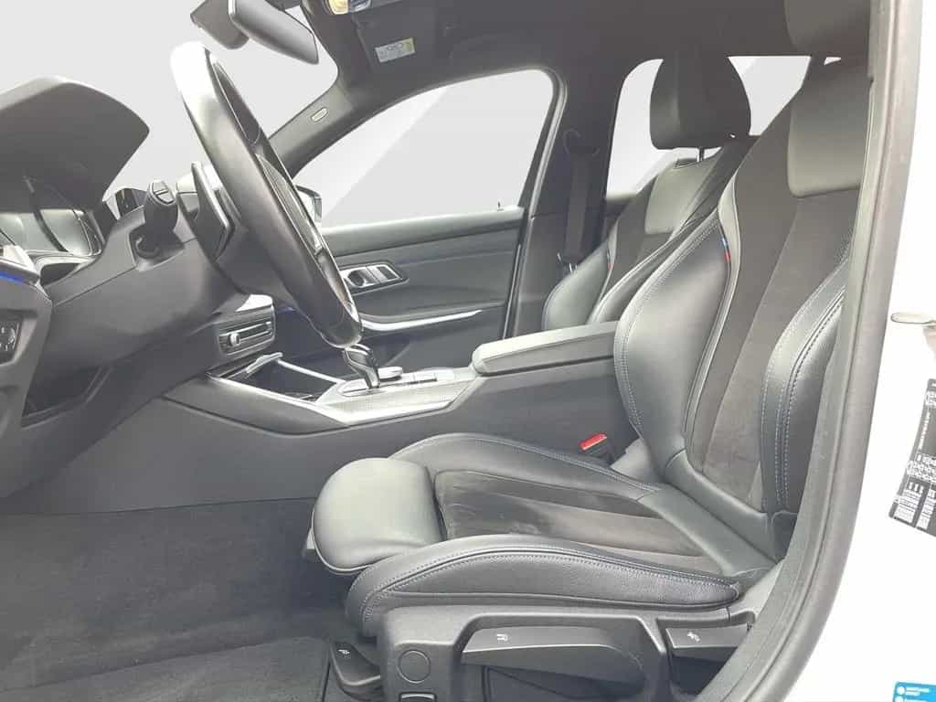 BMW 3 Series 320i Touring/ M Sport/ SAG/ LC+/ Ambiente/ PDC/ 03/2021-photo-9