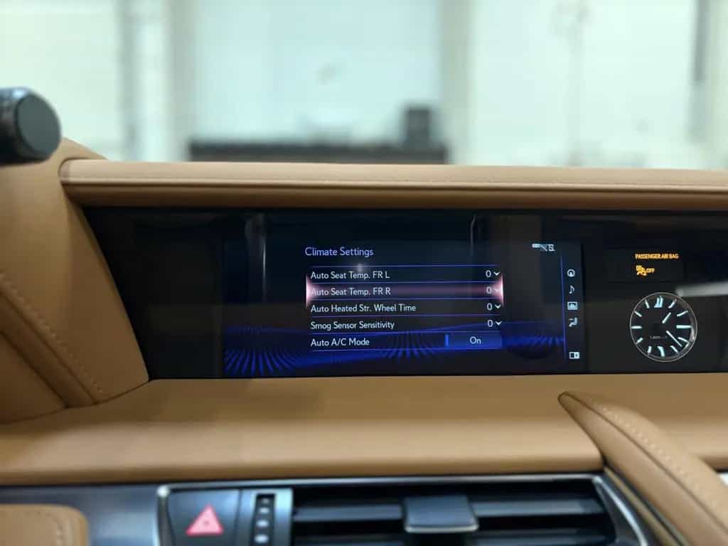 Lexus LC 500 HUD/LED/CARPLAY/MEMORY/M&L 04/2021-photo-30