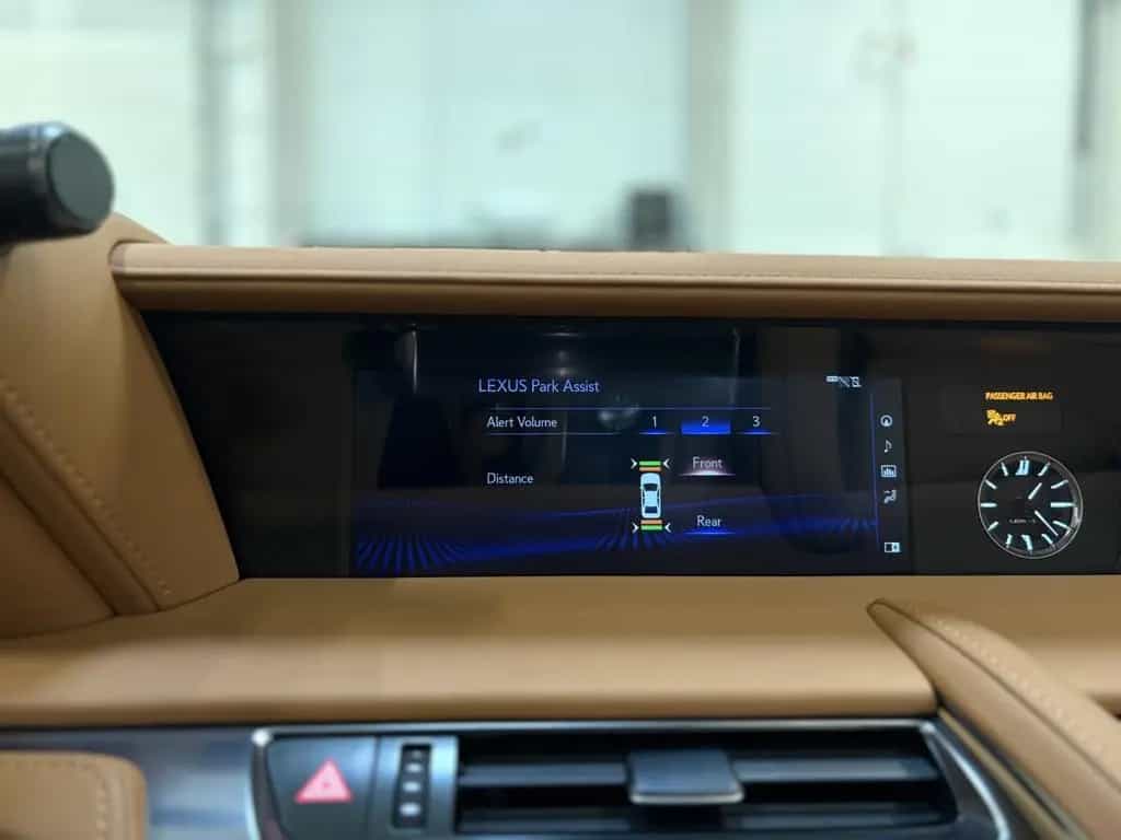 Lexus LC 500 HUD/LED/CARPLAY/MEMORY/M&L 04/2021-photo-31