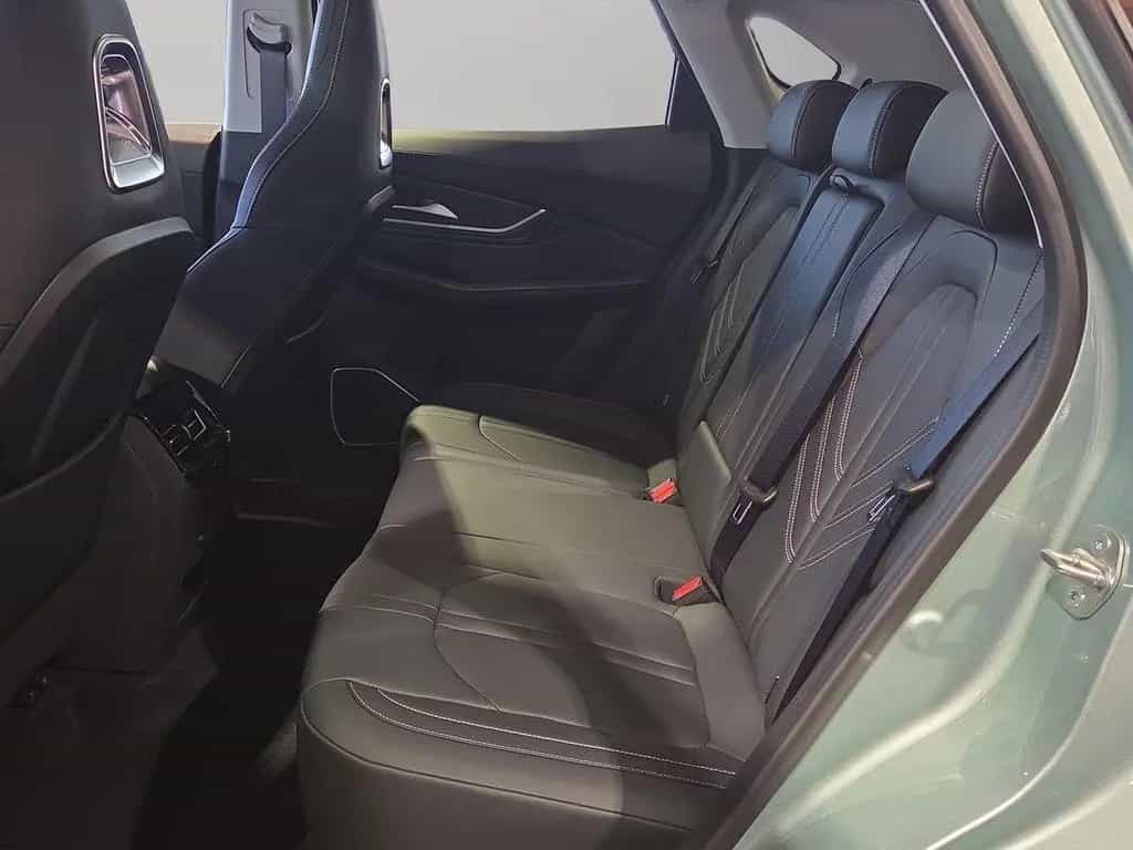 DFSK Forthing 5 , 177 PS, *Automatik*PANO*Carplay null-photo-19