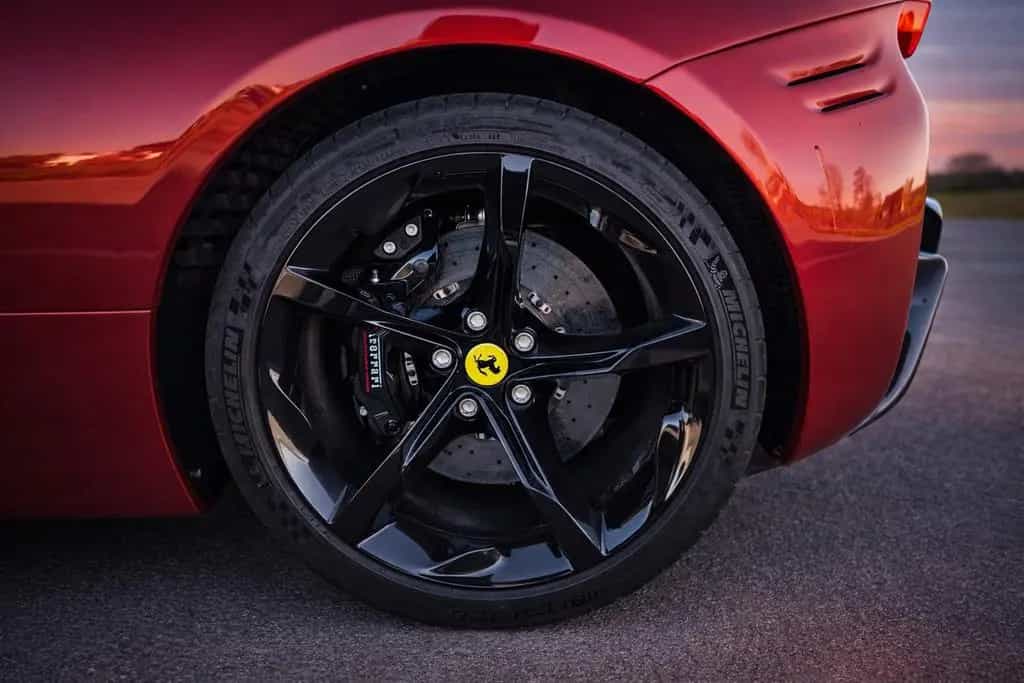 Ferrari SF90 Spider, Assetto Fiorano-Paket, MwSt. awb 03/2025-photo-4