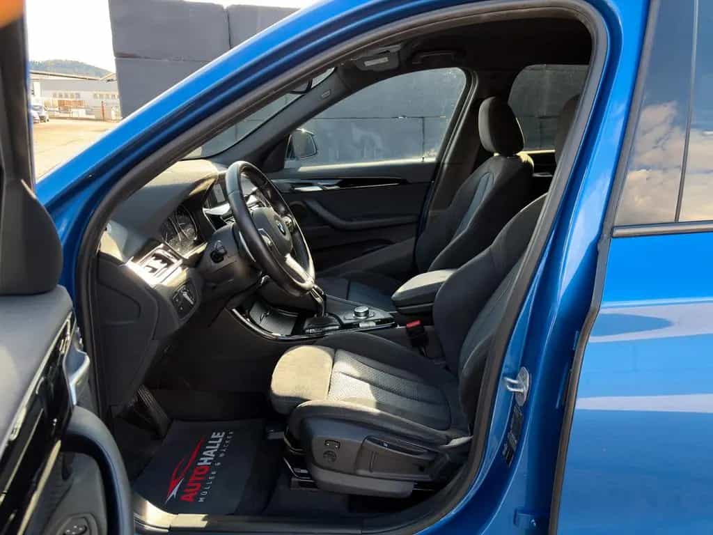 BMW X1 sDrive20i M Sport Shadow LED Temp PDC 02/2019-photo-8