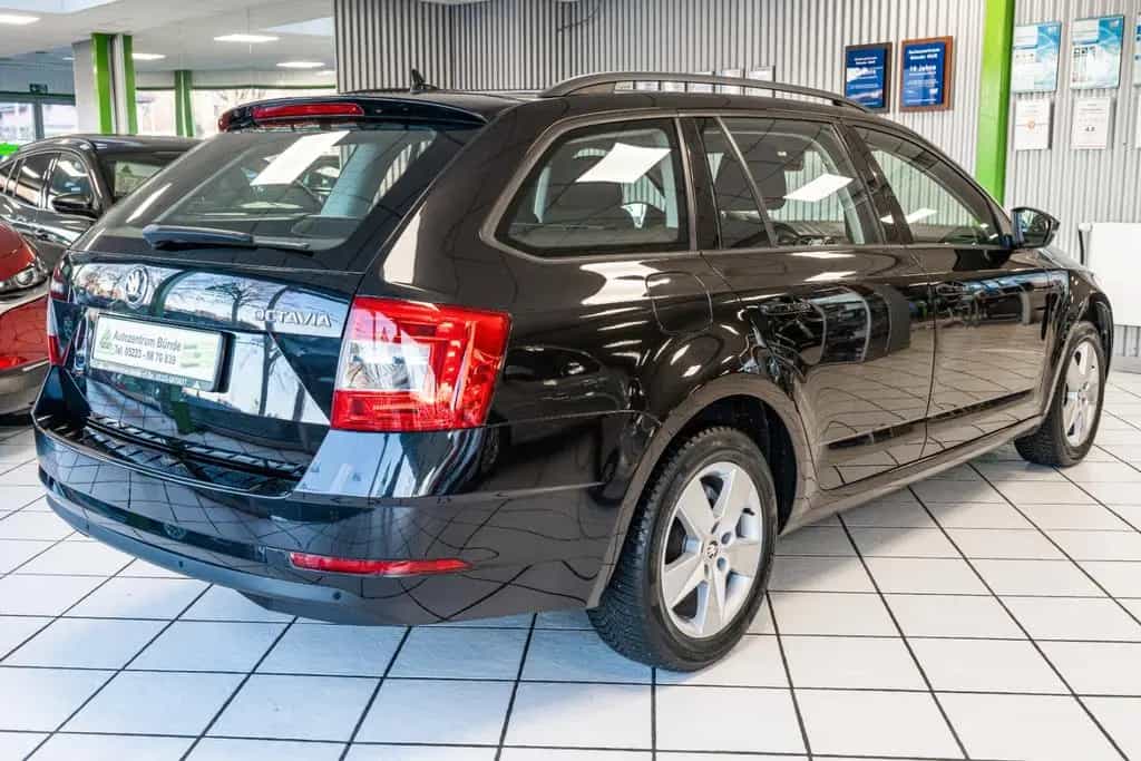 Skoda Octavia Combi Ambition 1.0 TSI Benzin Automatik 08/2017-photo-8