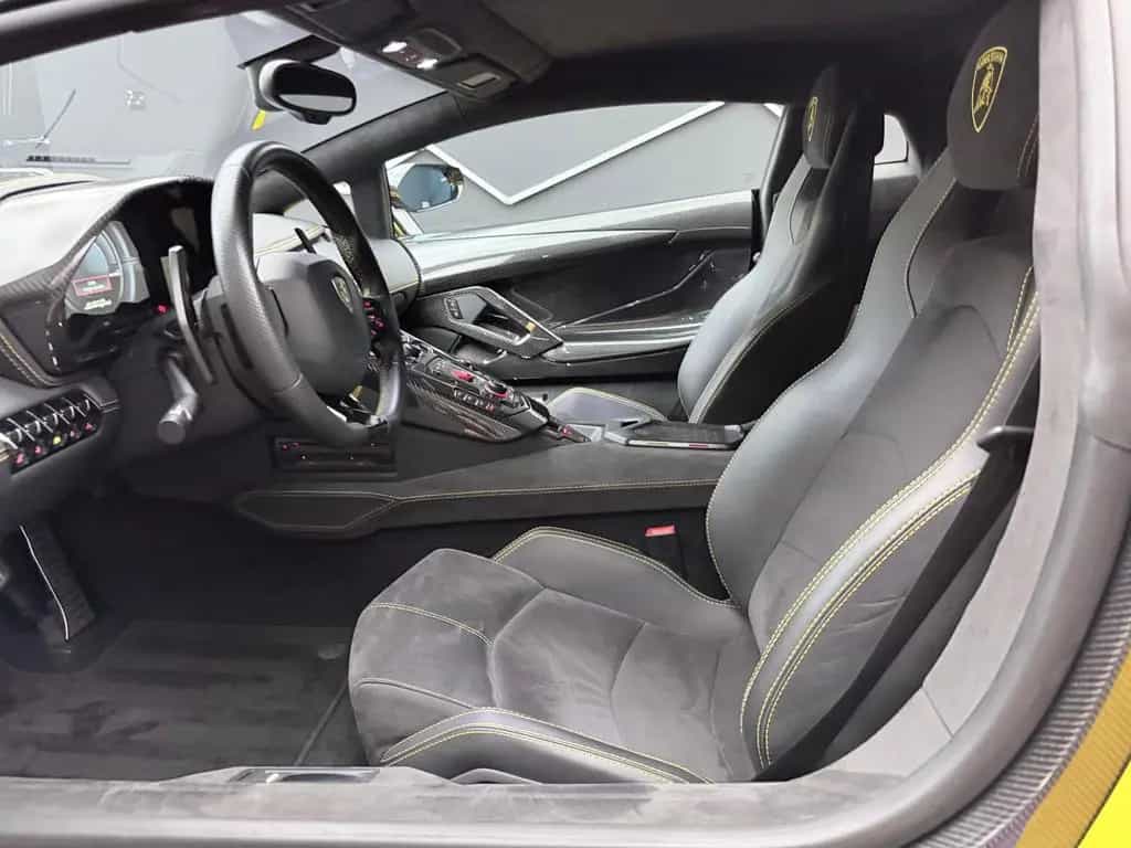 Lamborghini Aventador S- Carbon- Sensonum- Lift- Alcantara 03/2018-photo-11