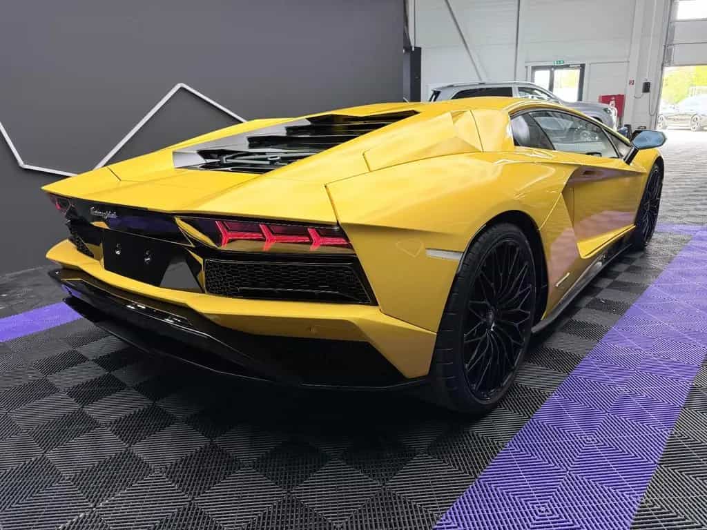 Lamborghini Aventador S- Carbon- Sensonum- Lift- Alcantara 03/2018-photo-7