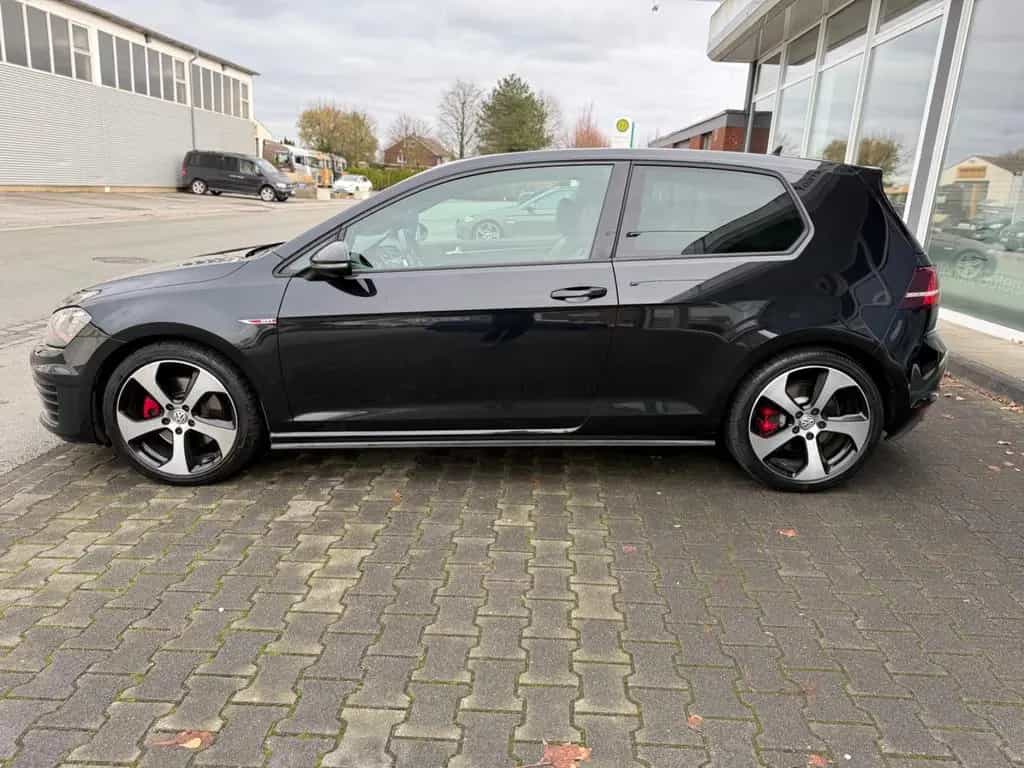 Volkswagen Golf VII Lim. GTI BMT*1-Hand*Scheckheft gepflegt 10/2015-photo-3