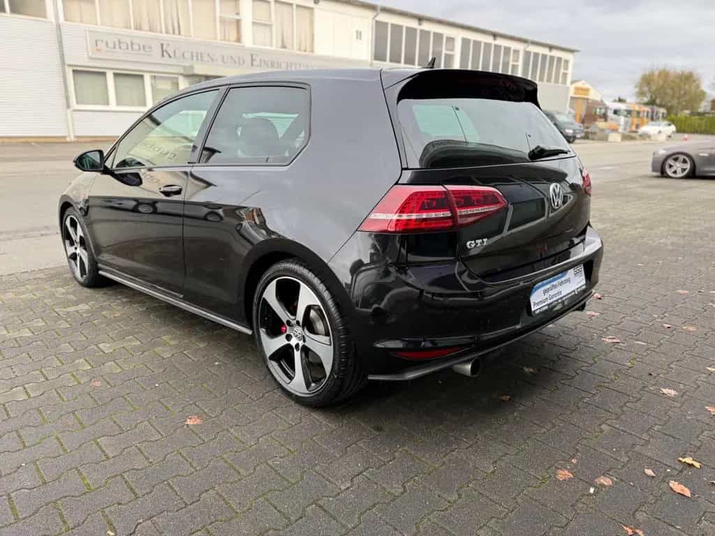 Volkswagen Golf VII Lim. GTI BMT*1-Hand*Scheckheft gepflegt 10/2015-photo-5