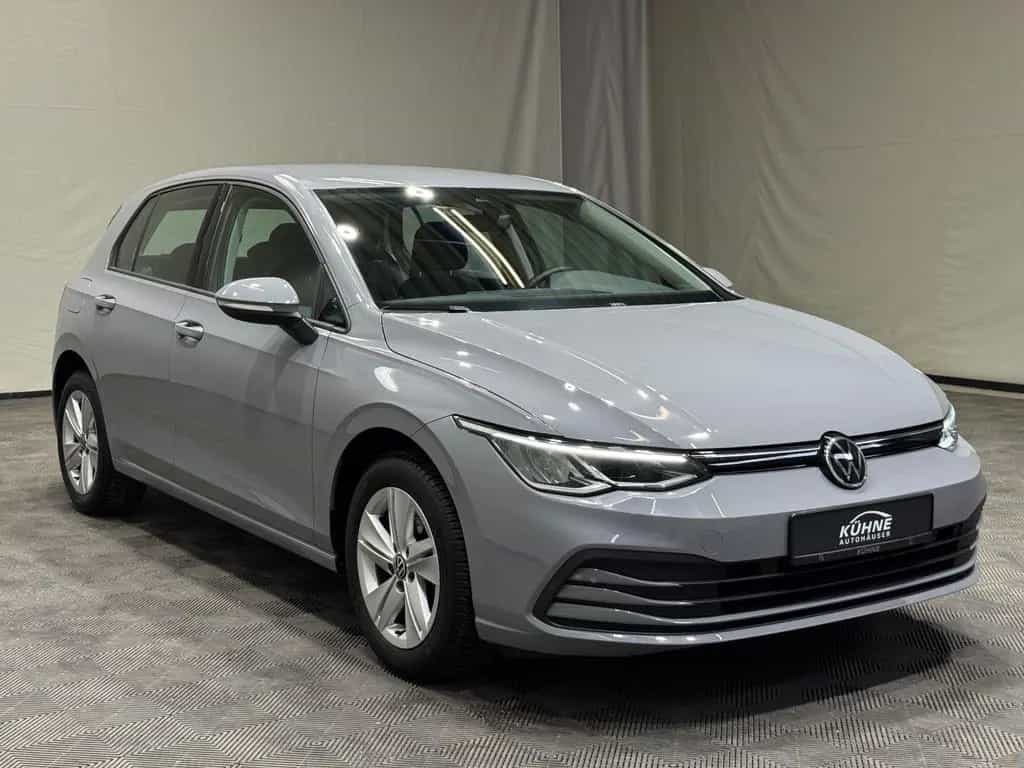 Volkswagen Golf Life 1.0 TSI | LED NAVI-PRO ACC DAB SITZHZ 09/2020-photo-23
