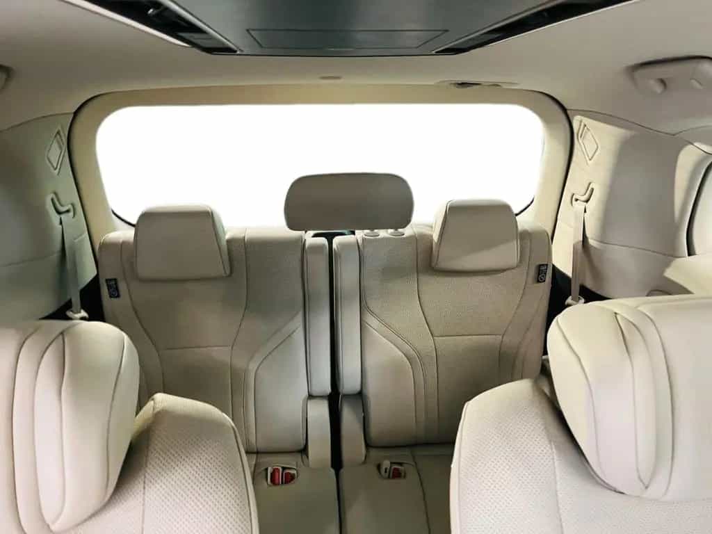 Lexus LM 350h 2,5, 250 PS Hybrid E-Four 4-Türer EXECUT null-photo-16