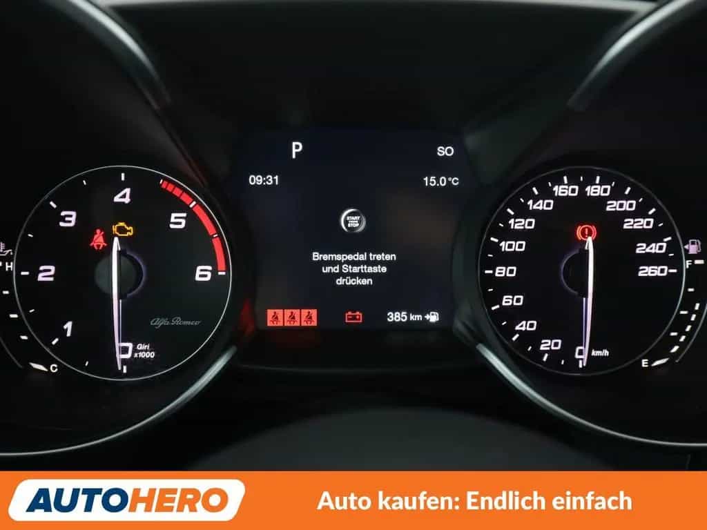 Alfa Romeo Giulia 2.2 JTDM Super Aut.*NAVI*TEMPO*CAM*PDC* 03/2017-photo-19