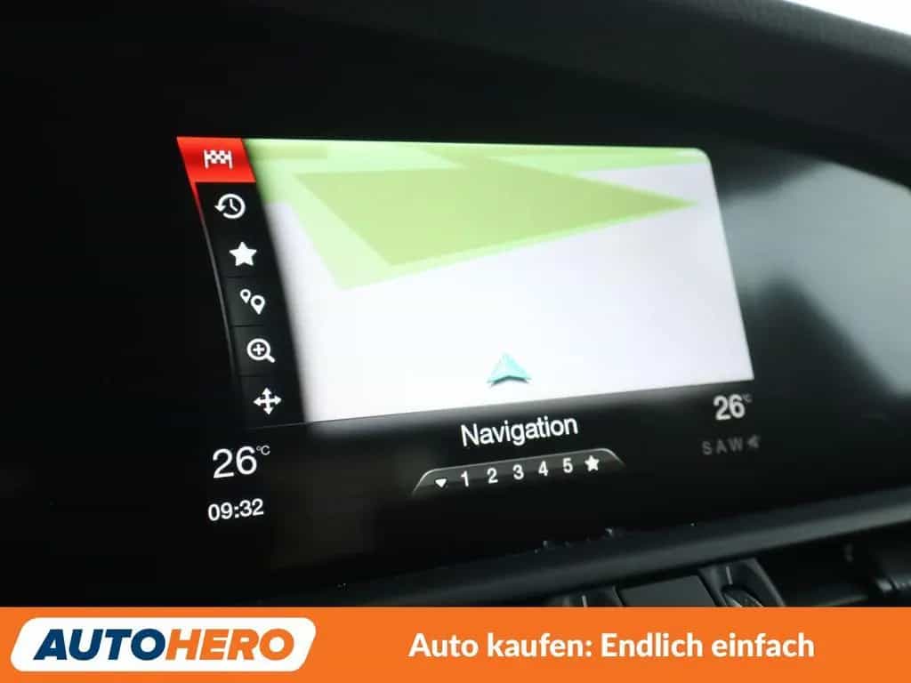 Alfa Romeo Giulia 2.2 JTDM Super Aut.*NAVI*TEMPO*CAM*PDC* 03/2017-photo-22