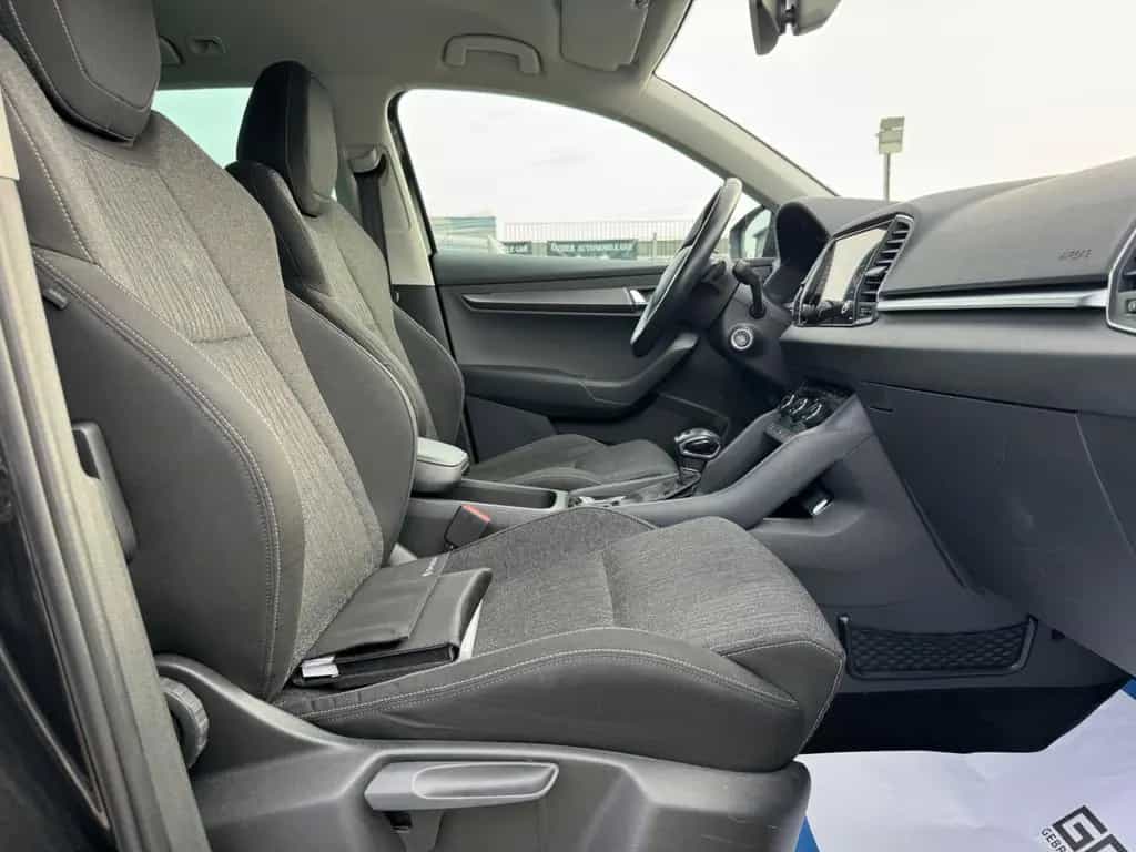 Skoda Karoq 1.5 TSI ACT Style+Finanzierung+Garantie+ 02/2019-photo-22